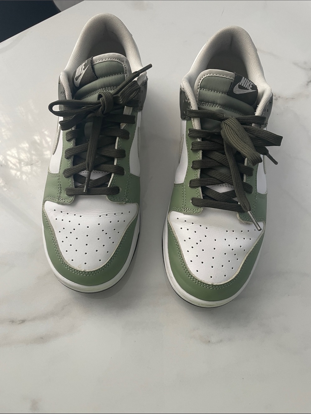 Nike Men’s Low-Top Sneakers - White & Olive